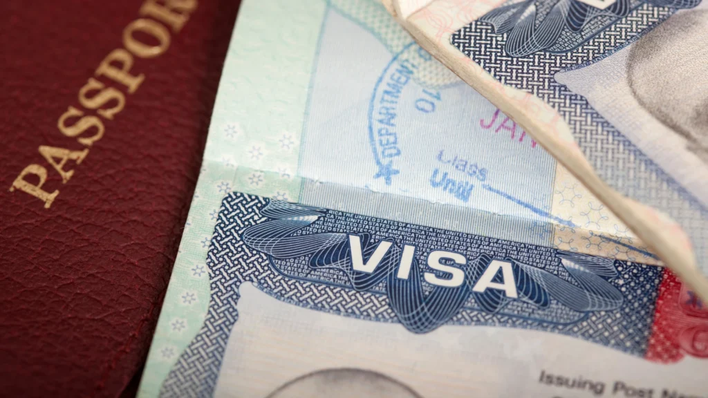 O-1A Visa for Founders: Why It’s A Strong Alternative To H-1B in 2026