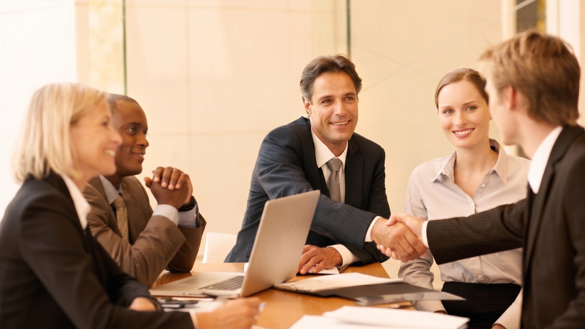 International Founder Visa Due Diligence For VCs: A 2026 Guide